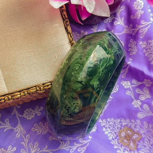 Gulzar Dark Green Handcrafted Resin Bangle wot Marbelled Pattern | Lightweight Resin Kada for Girls & Women