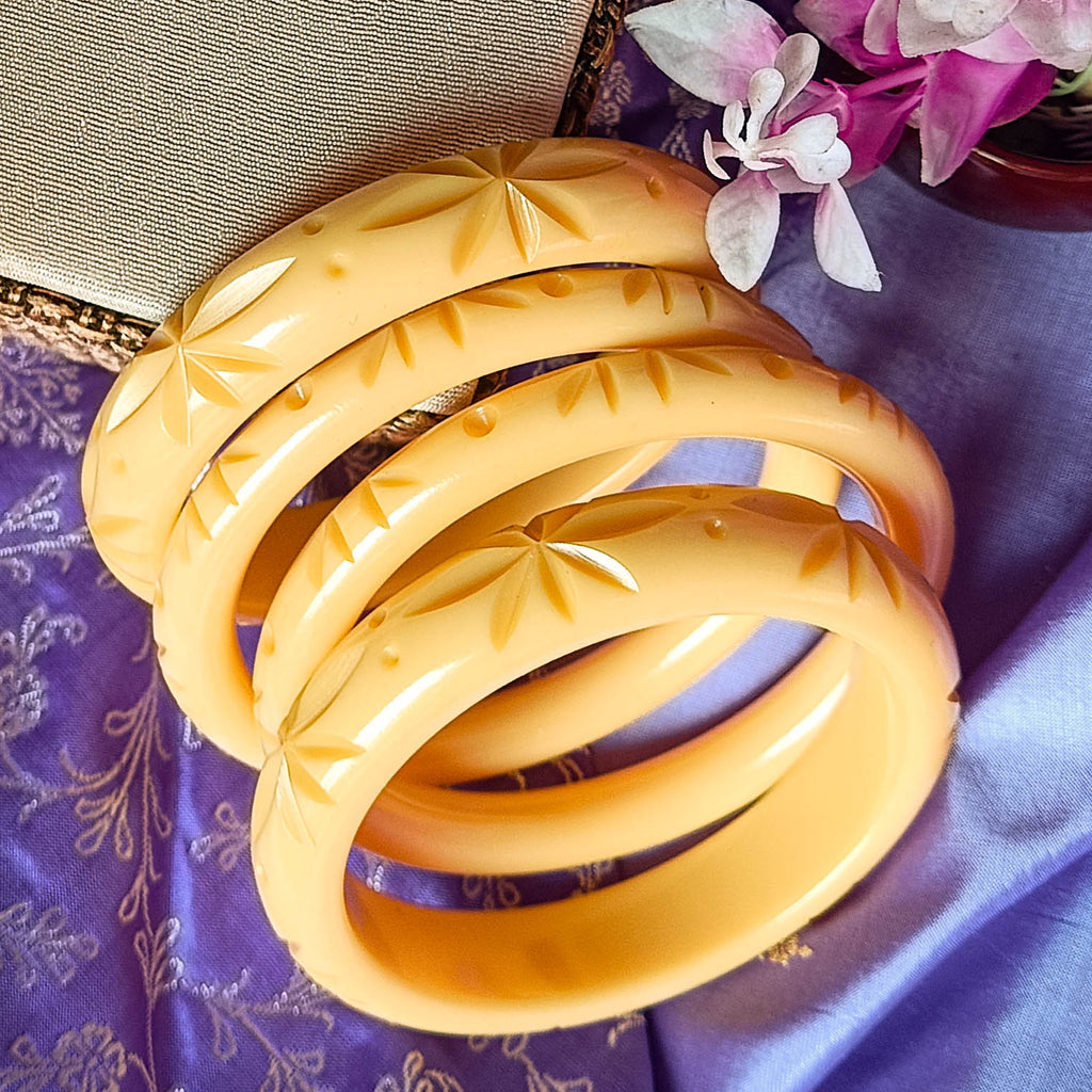 Aabroo Acrylic Resin Bangle Set - Handcrafted White Floral Bangles for Women | Set of 4 Bangles