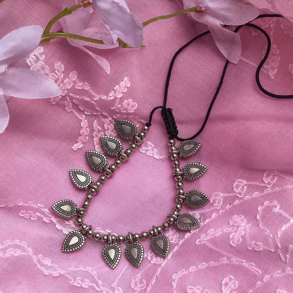 Kashish German Silver Leaf Shape Adjustable Anklet for Girls