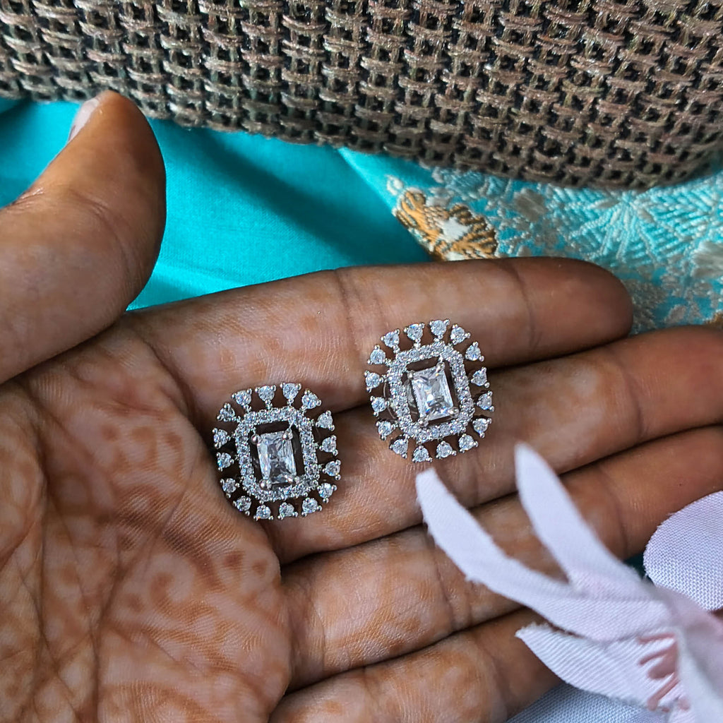 Hoor Silver American Diamonds Pendant Set with Earrings