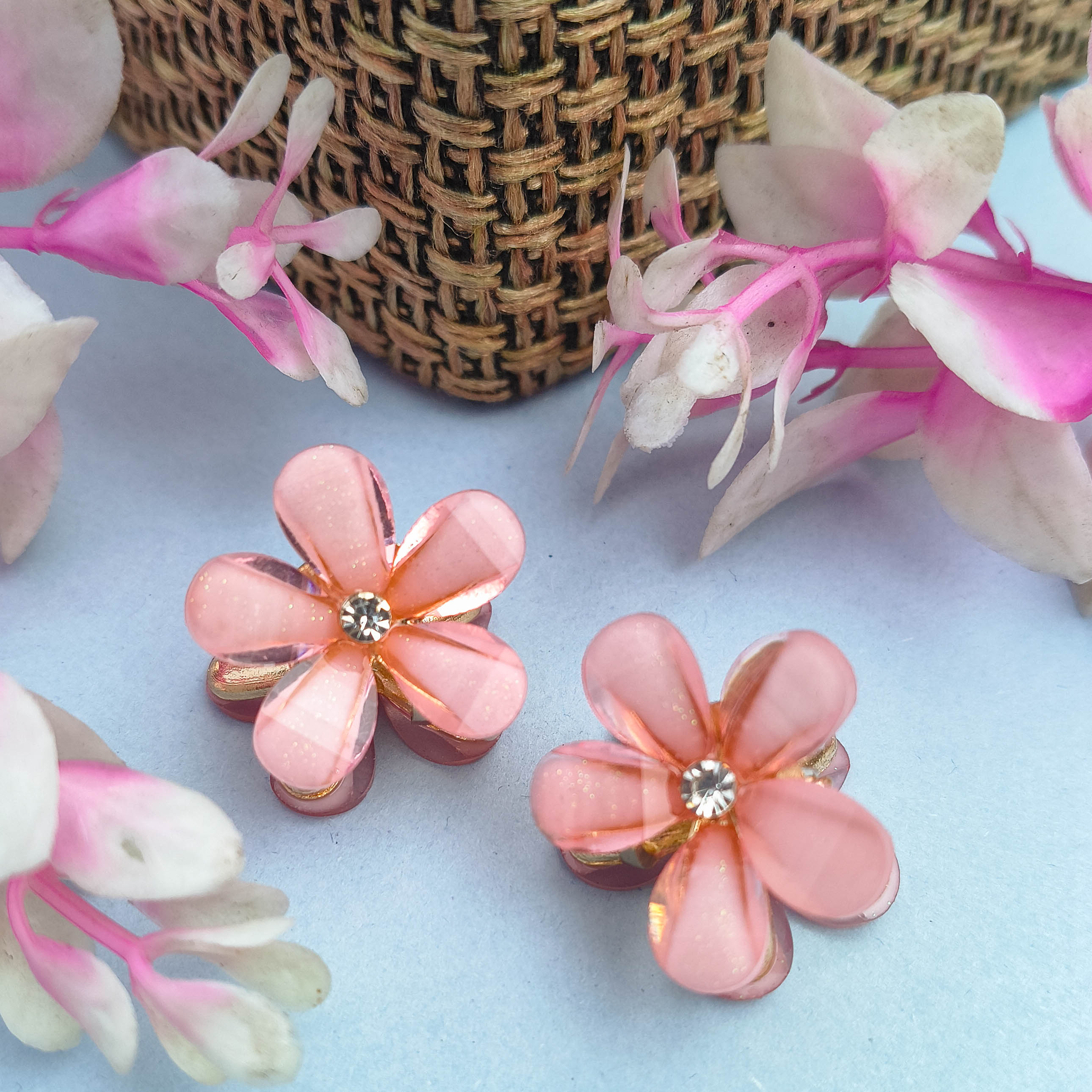 Trendy Pinteresty Floral Resin Claw Clip Beads for Girls & Women | Korean Style Hair Clips