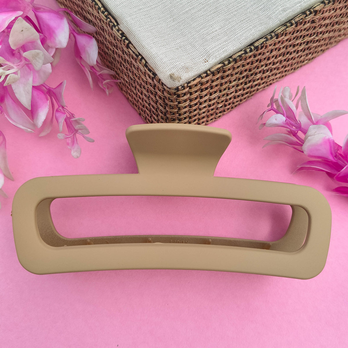 Matte Rectangular Large Size Hair Clutcher Claw Clip – Lightweight, Durable Hair Accessory for All Hair Types