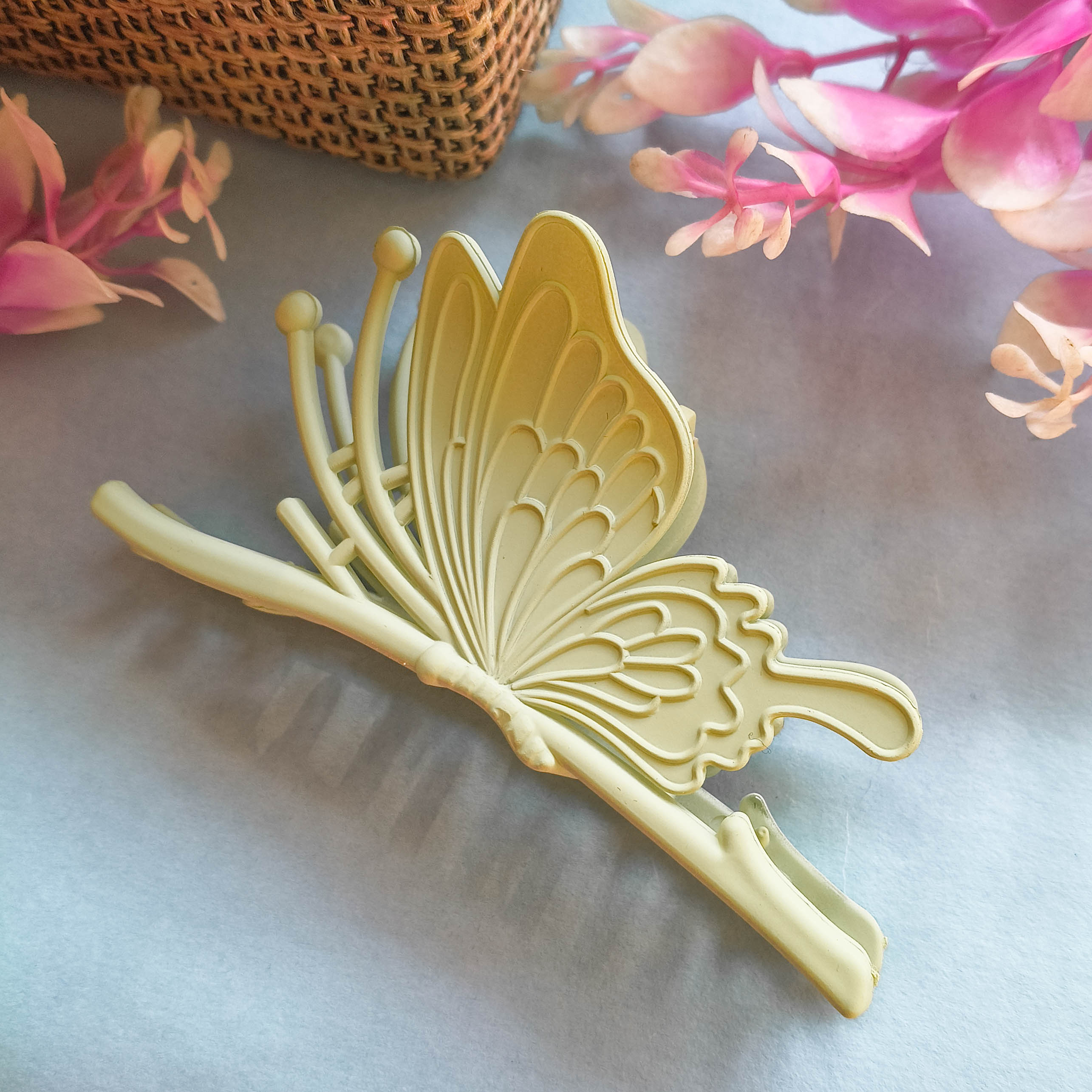 Pinteresty Butterfly Shape Claw Clips for Girls