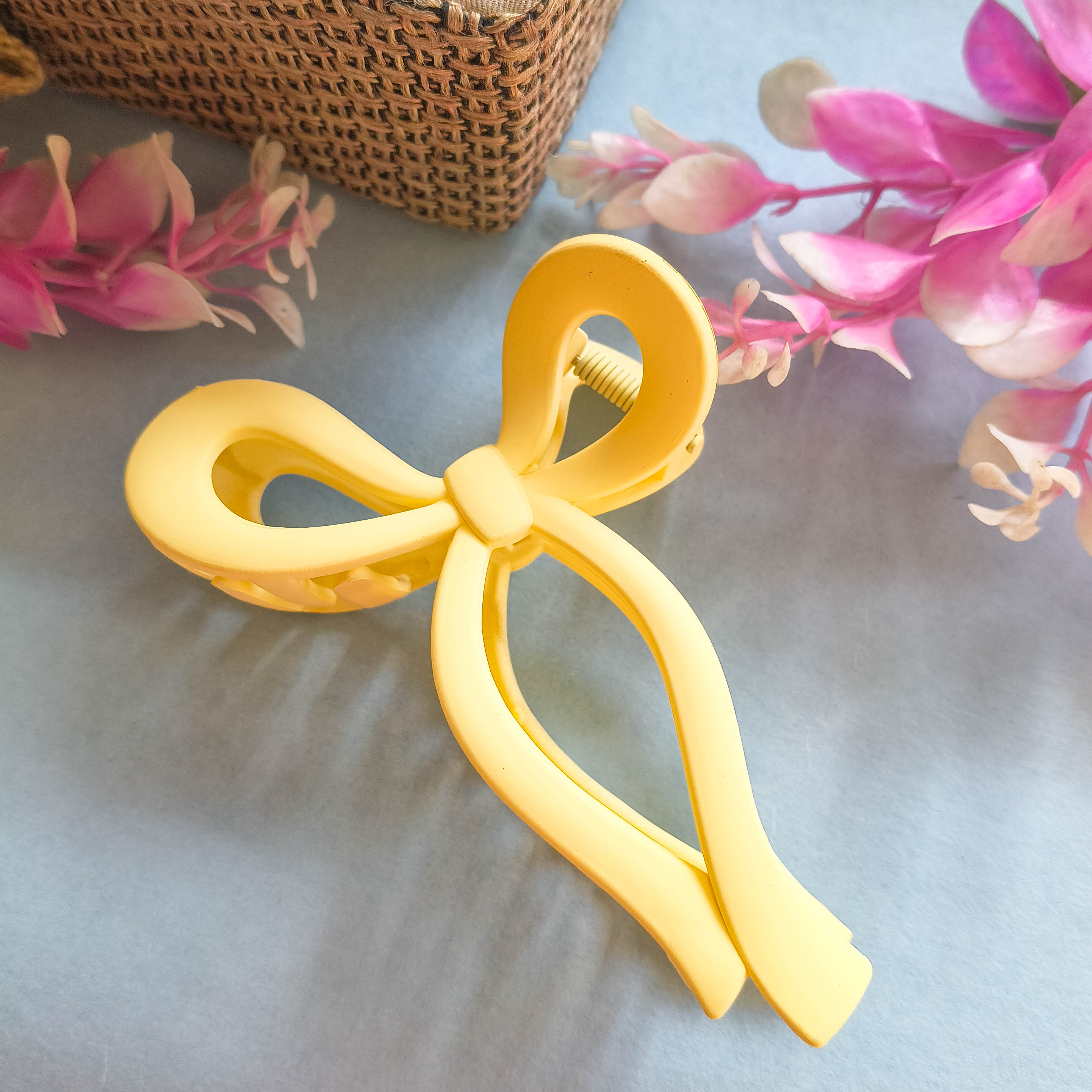 Big Bow Pinteresty Hair Claw Clip