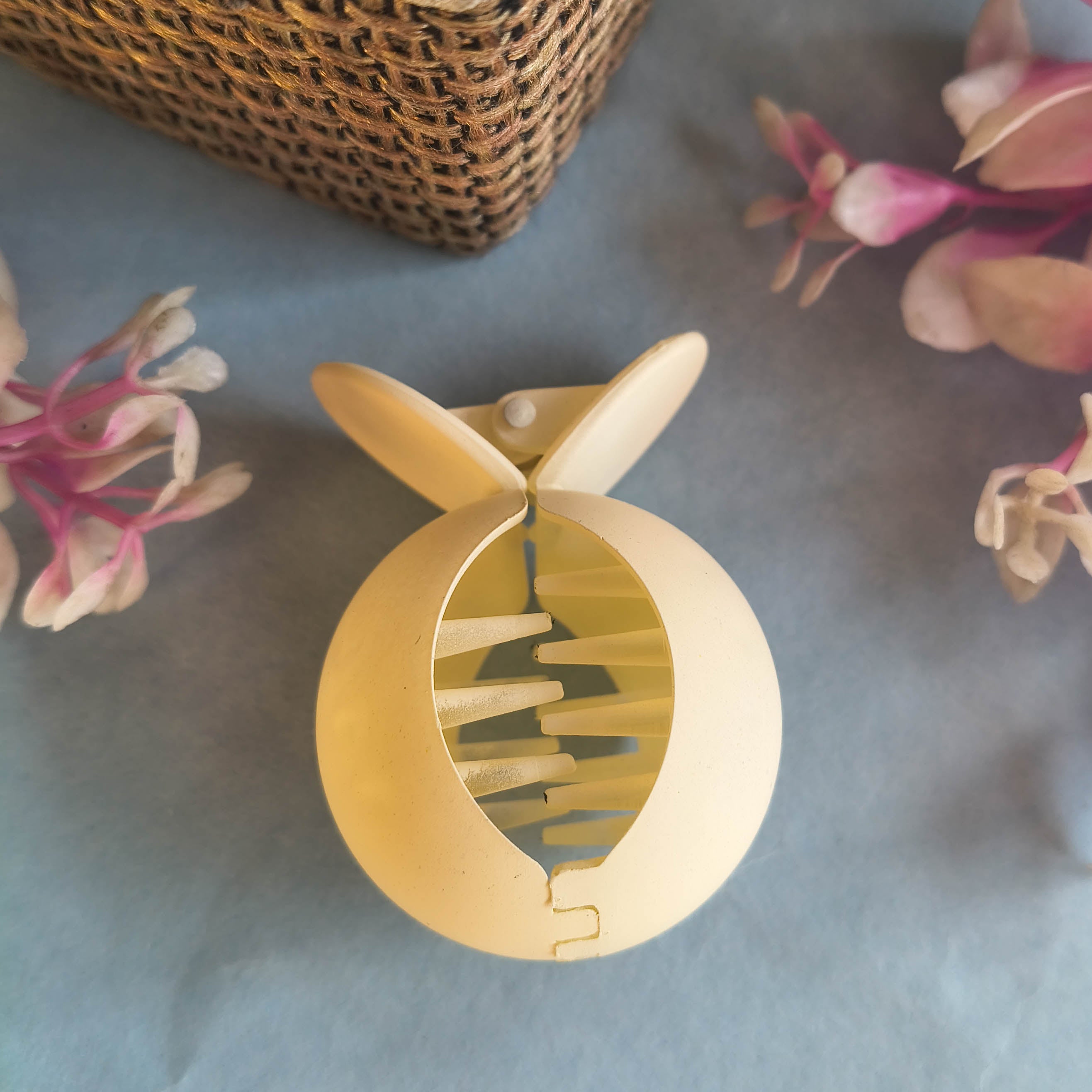 Cute Korean Style Apple Shape Claw Clips