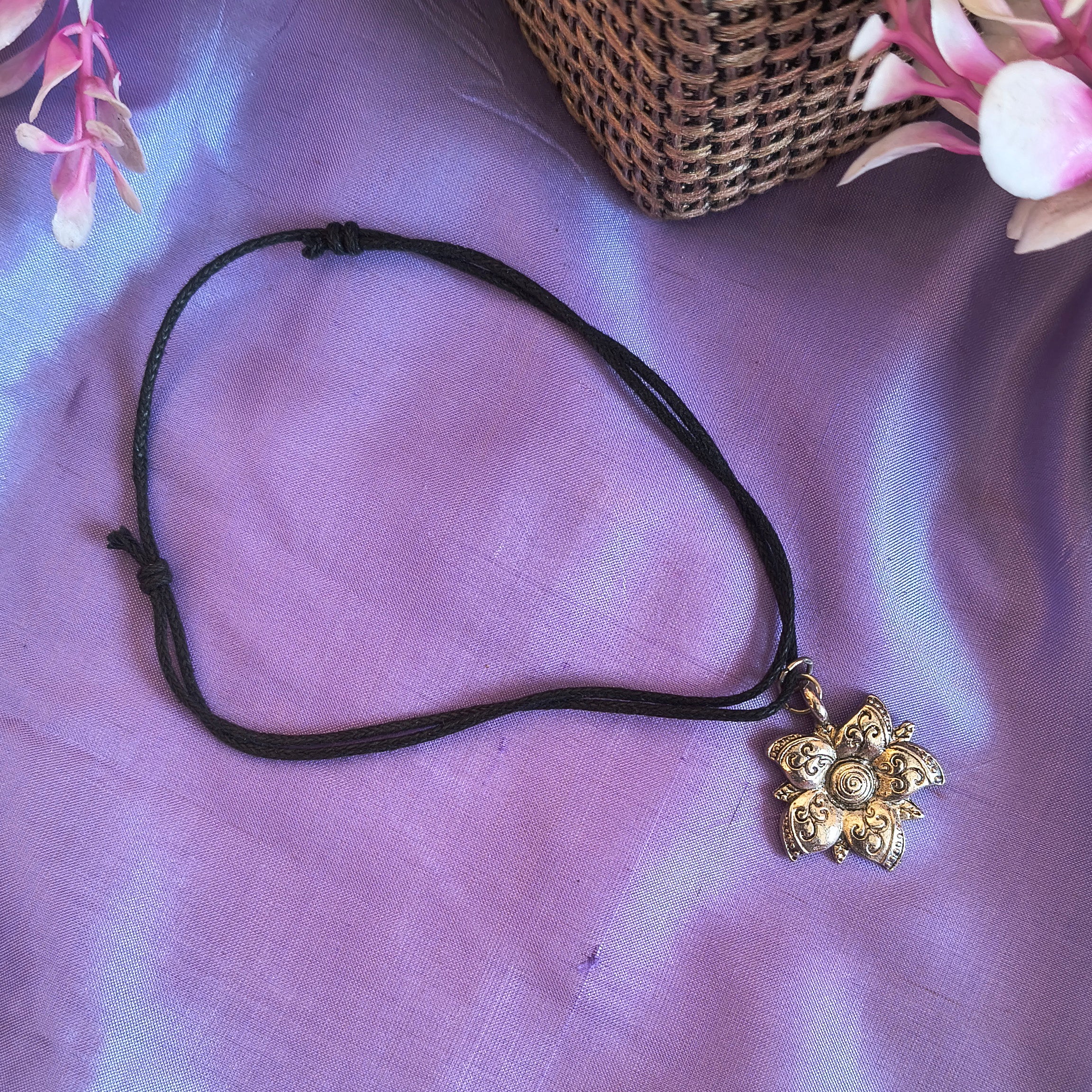 Megha Adjustable Floral Charm Anklet